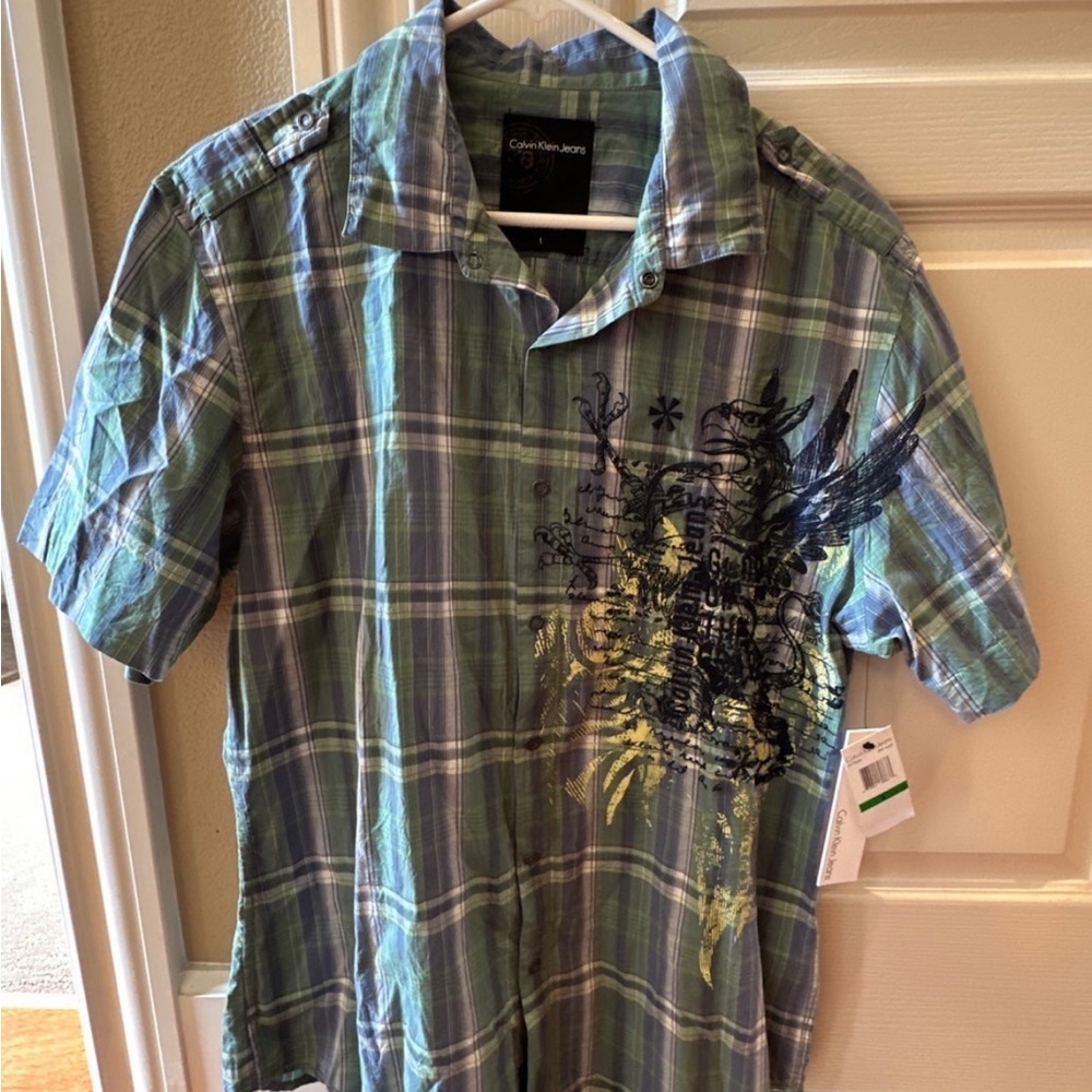 Calvin Klein Jeans Men's Short Sleeve S/S Snap Shirt Large L Slim Dragon NWT
